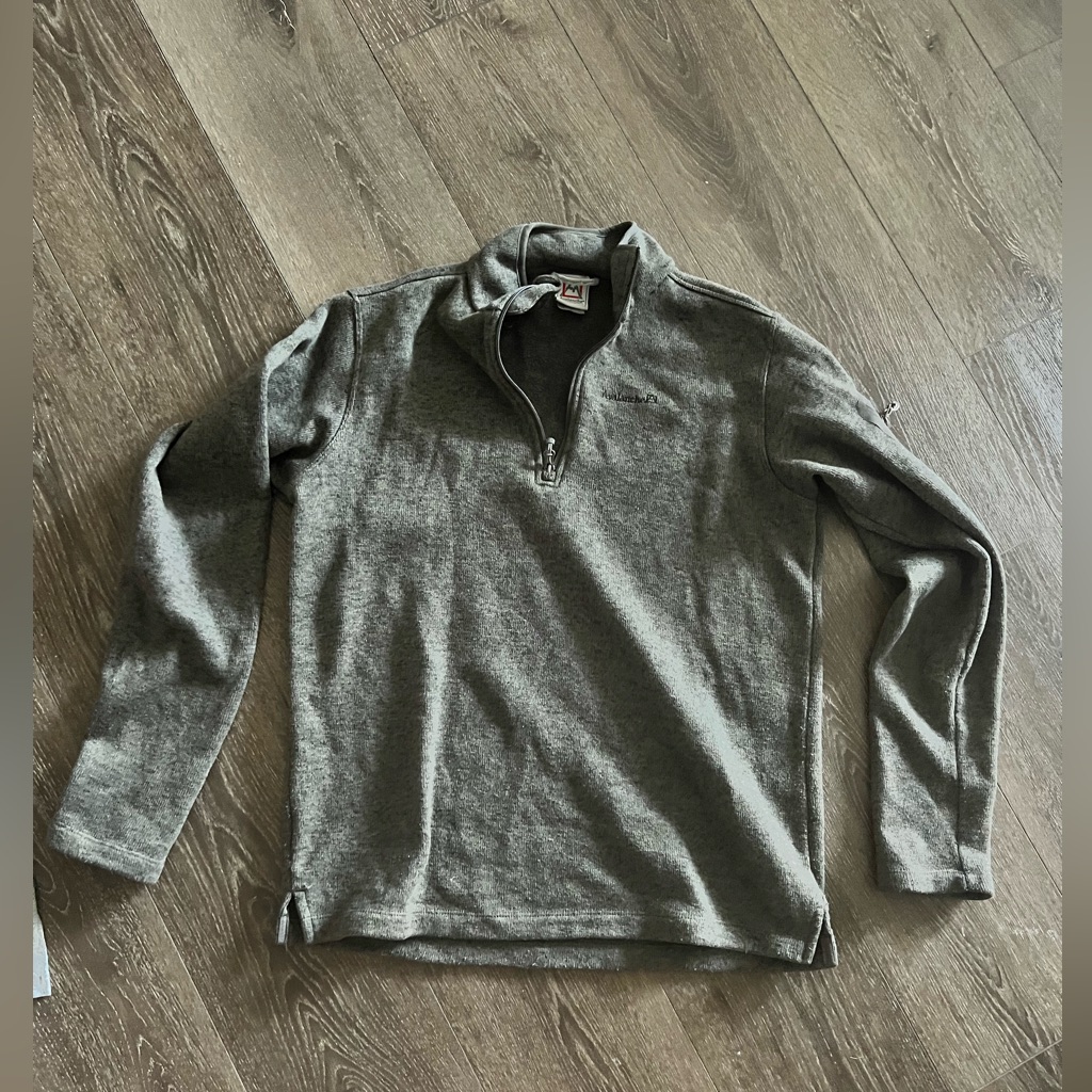 Men Quarter Zip Pullover